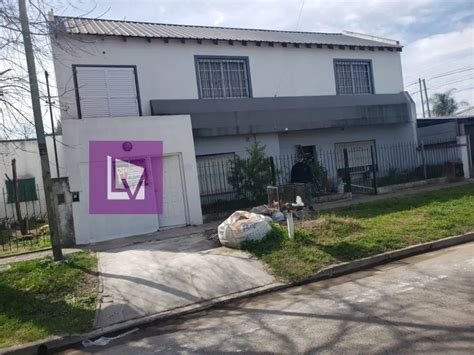 2 Locales Comerciales en alquiler en Longchamps, Almirante Brown.